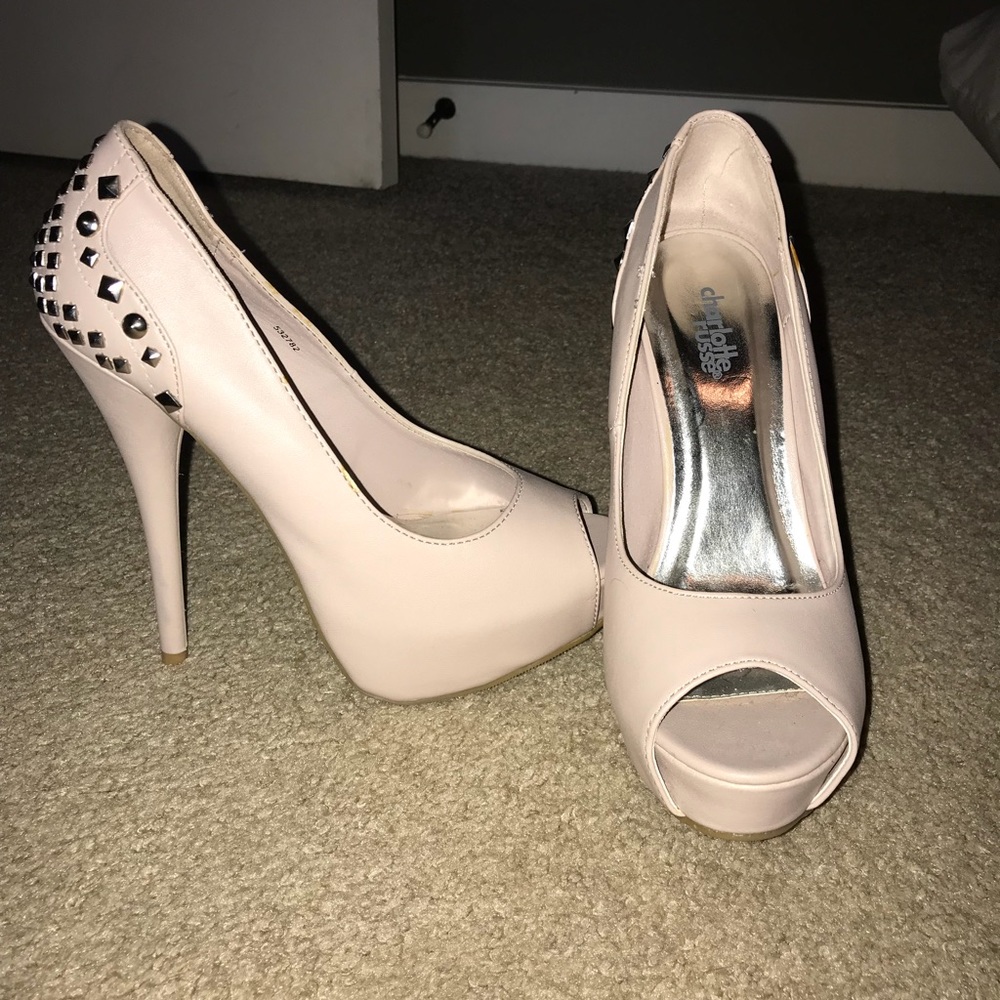 Charlotte Russe nude peep toe heels sz 7